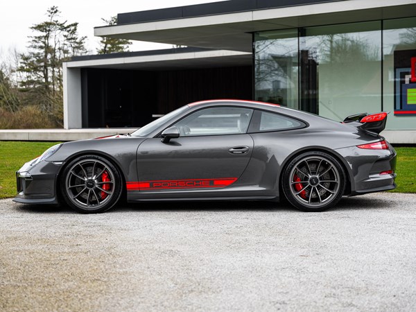 PORSCHE 991.1 GT3